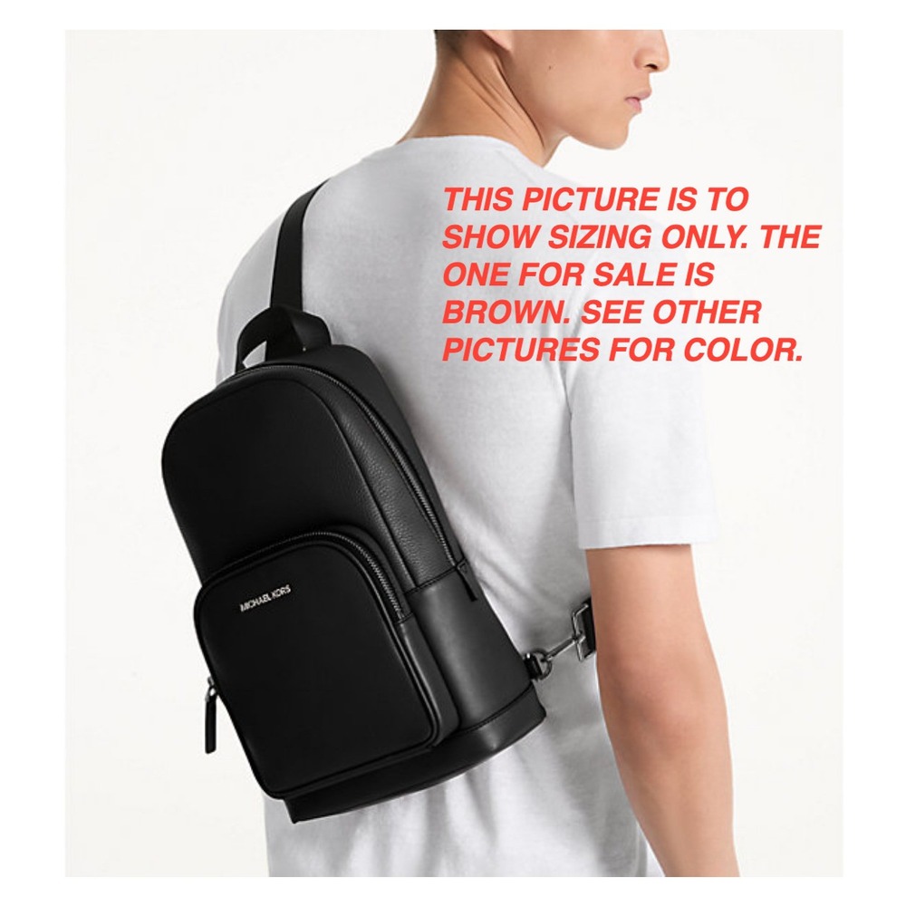 Michael Kors Cooper‎ Pebbled Leather Sling Pack - Picture 5 of 6